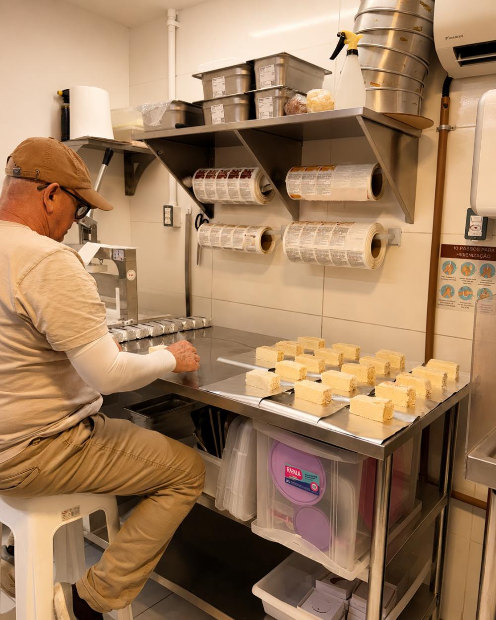 Organização da cozinha Mombee