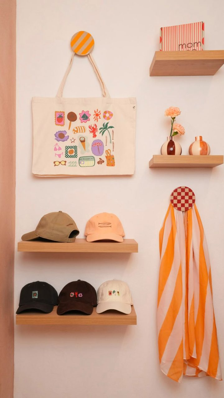Vitrine de produtos Mombee